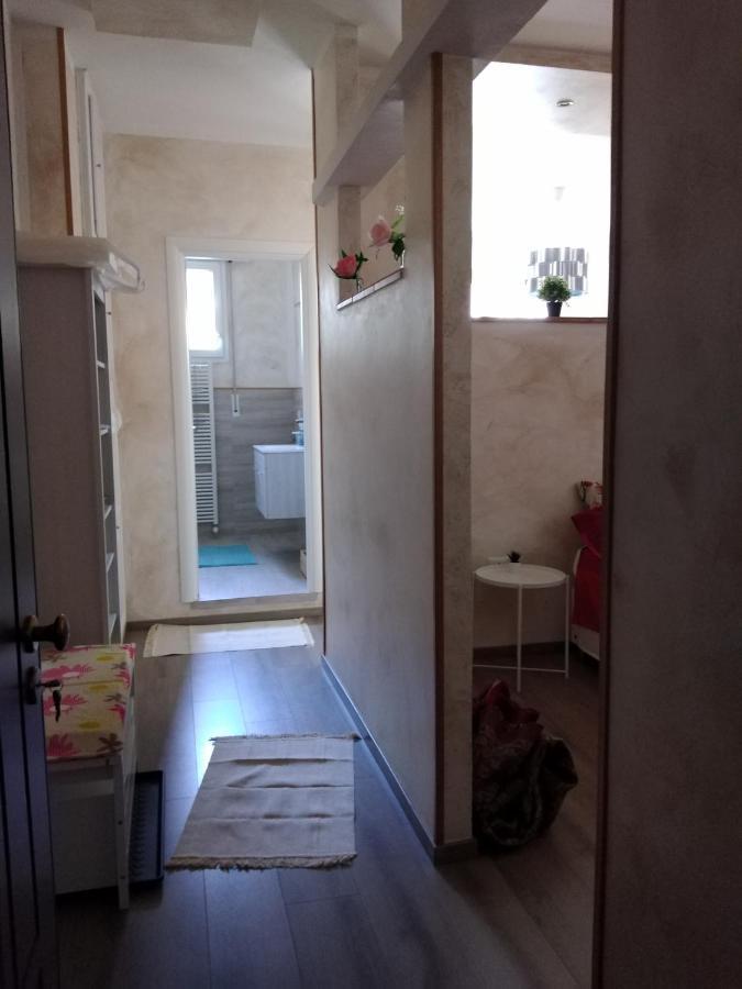 Il nascondino Appartamento Aosta Esterno foto